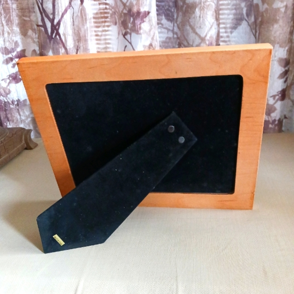 Jennifer Moore Photo Frame - Picture 3 of 3
